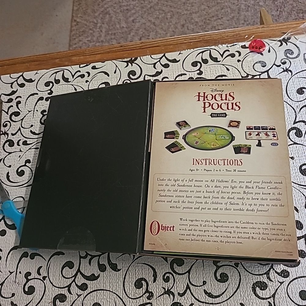 Disney Hocus Pocus Game - Picture 6 of 11